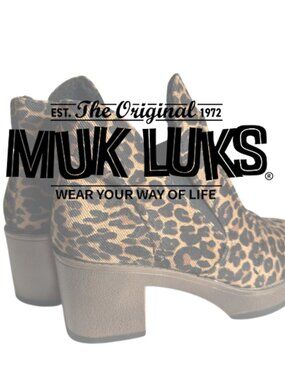s8 | MukLuks | Fur Lined Chunky Heel Cheetah Booties